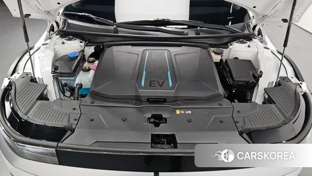 Hyundai Ionic 5 id 3462454 из Кореи 16