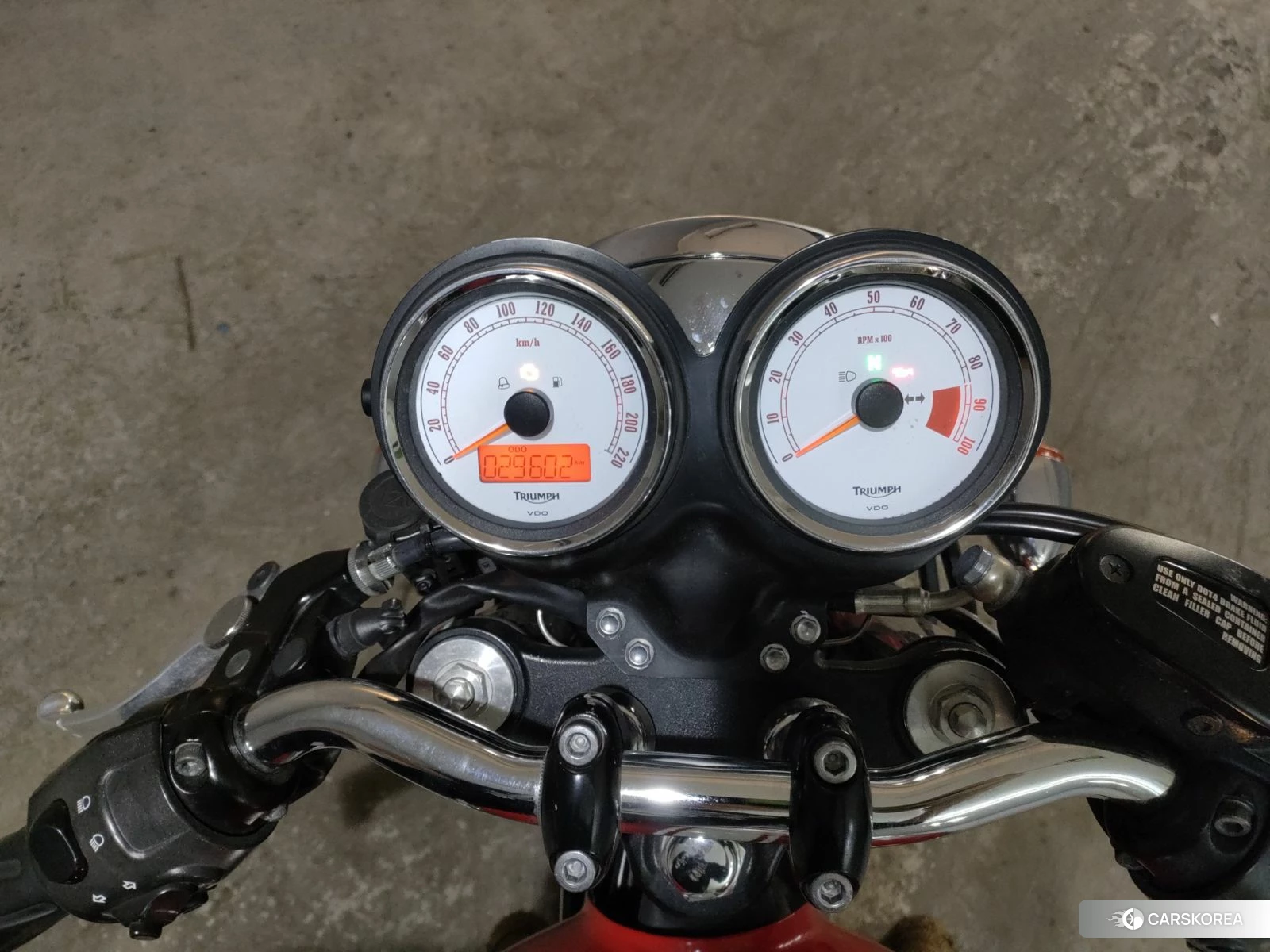 Triumph THRUXTON id 3946667 из Японии 6