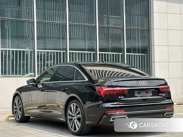 Audi A6L id 4321117 из Китая 8