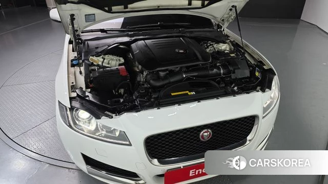 Jaguar XF (X260) id 4311071 из Кореи 16