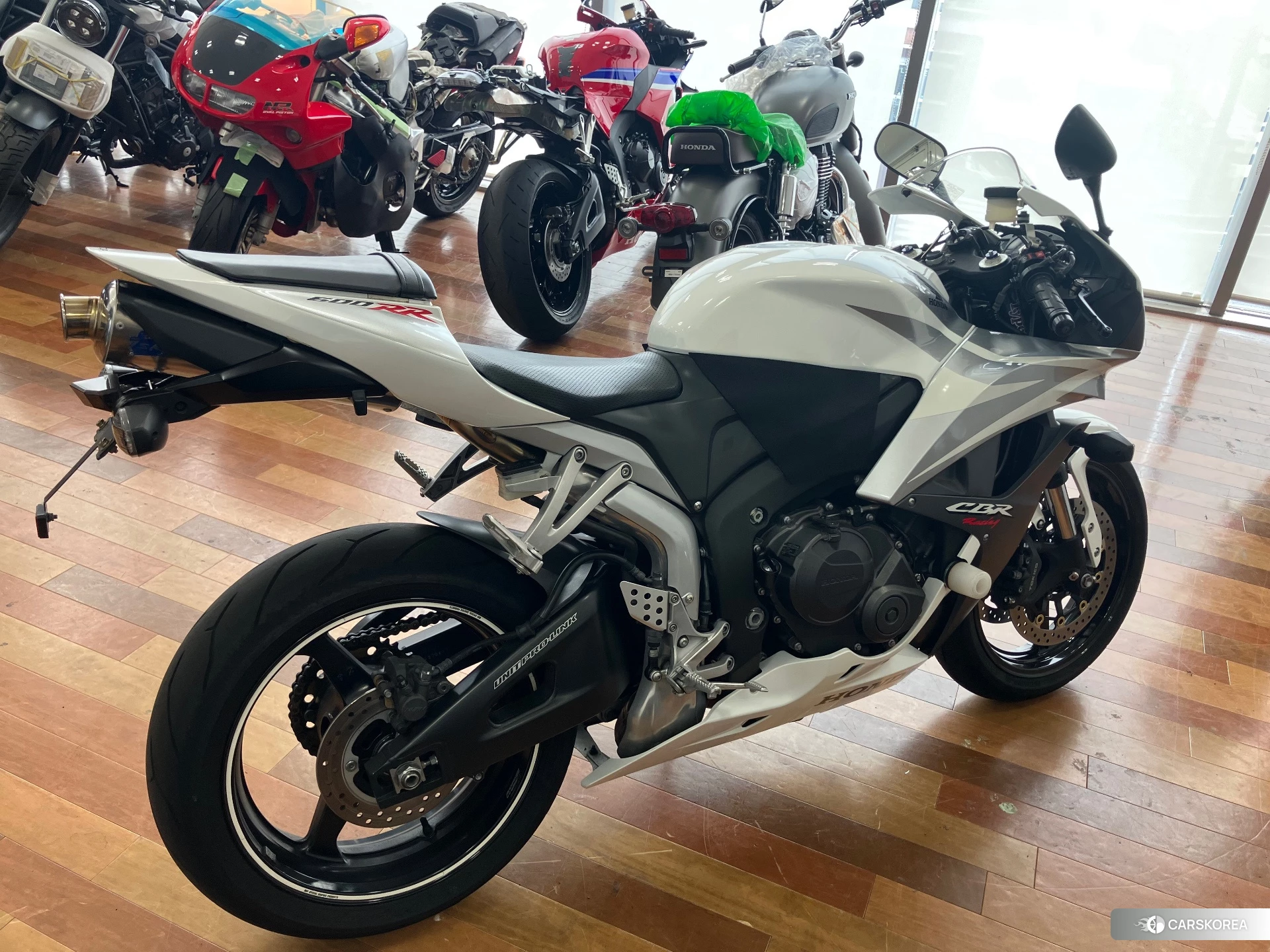 Honda CBR600RR id 3947996 из Японии 6
