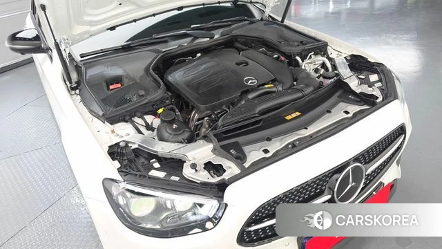 Mercedes-Benz E-Class W213 id 4280841 из Кореи 27