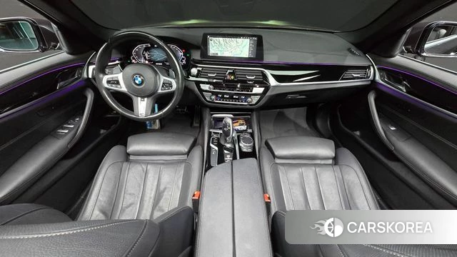 BMW 5 Series (G30) id 4397182 из Кореи 26