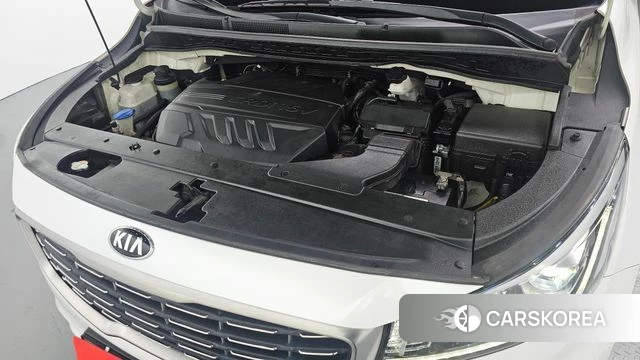 Kia The New Carnival id 4873417 из Кореи 16