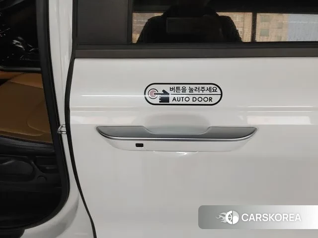 Kia Carnival 4th generation id 3760348 из Кореи 9