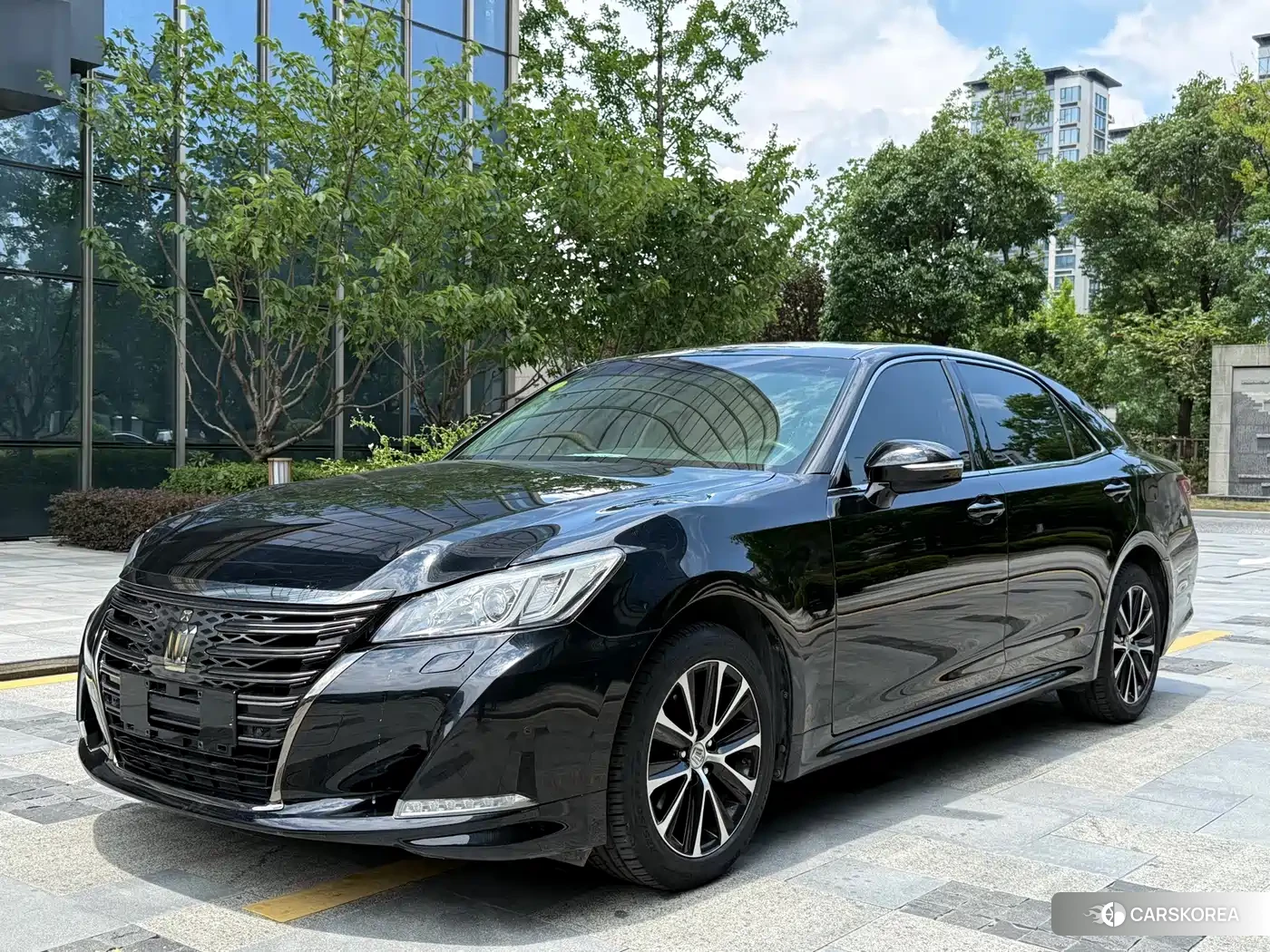 Toyota Crown 2019 Черный из Китая, фото 6