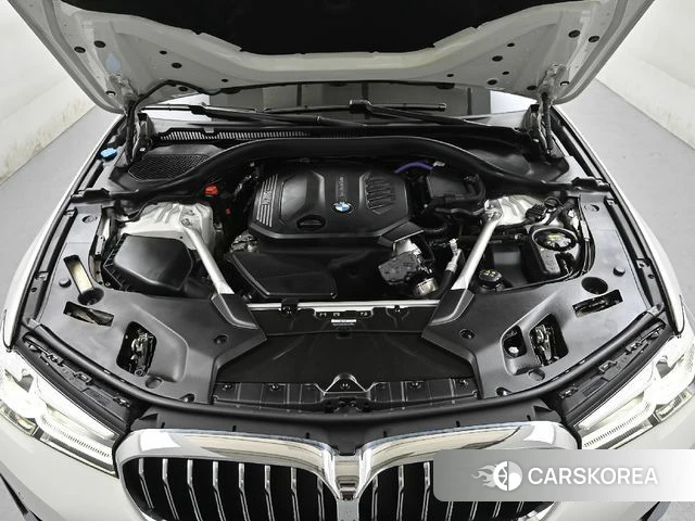 BMW 5 Series (G30) id 3877547 из Кореи 16