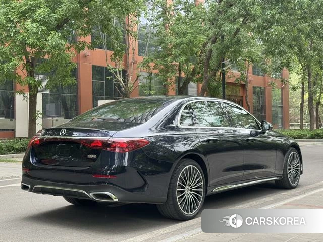 Mercedes-Benz E-class id 4265589 из Китая 26
