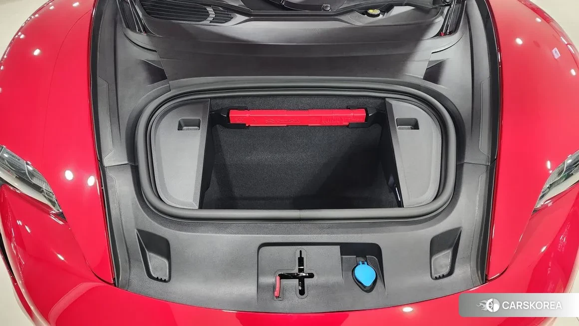 Porsche Taycan id 1661816 из Кореи 13