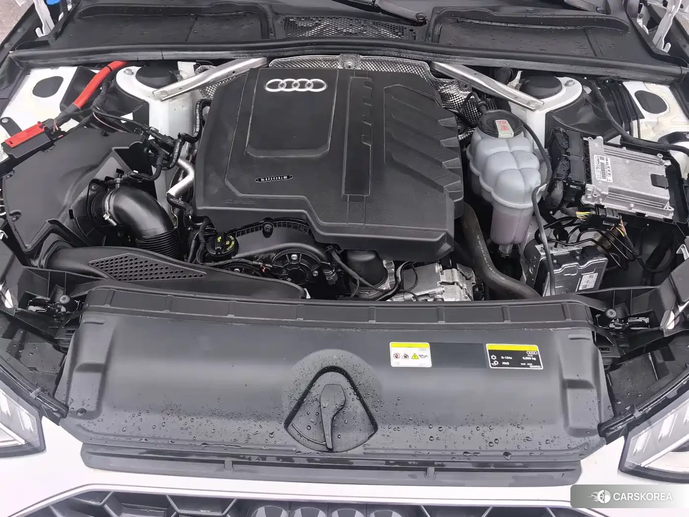 Audi A4L 2023 Белый из Китая, фото 6