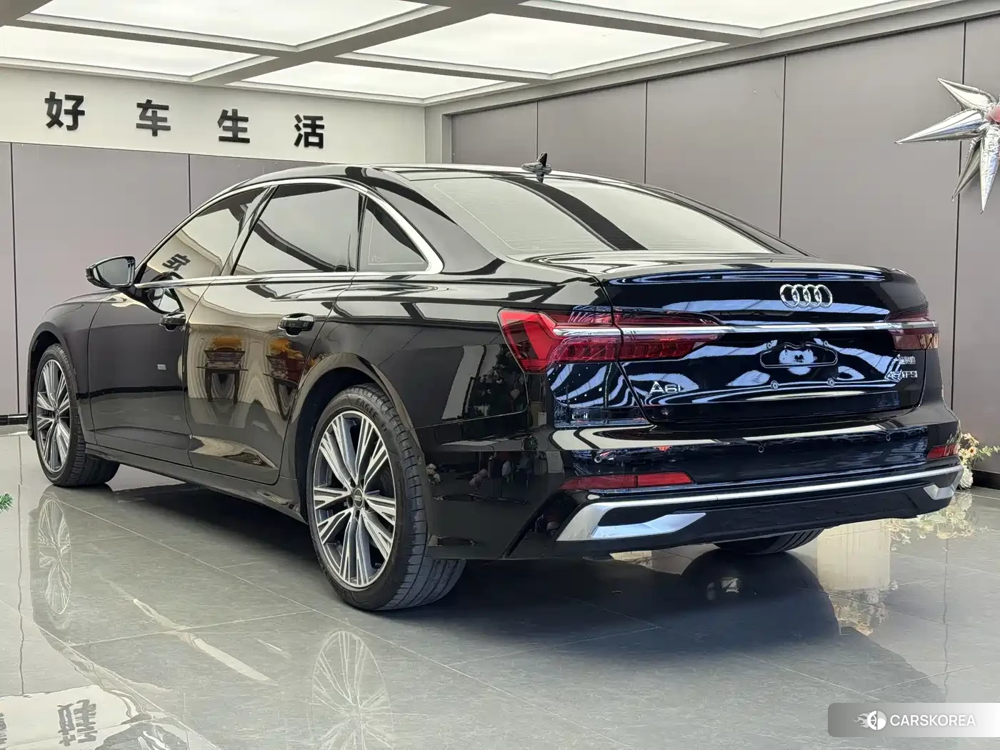 Audi A6L id 4600940 из Китая 10