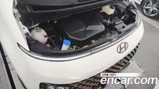 Hyundai Staria id 2631563 из Кореи 16