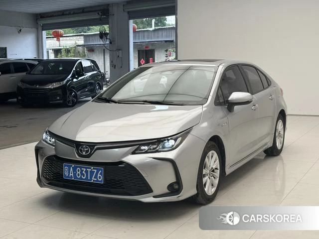 Toyota Corolla 2024 Серебристо-серый из Китая, фото 6