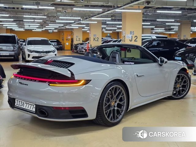 Porsche 911(992) id 3916644 из Кореи 17