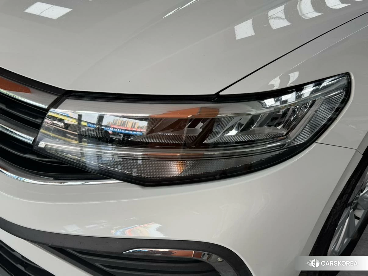Volkswagen Bora id 4455550 из Китая 11