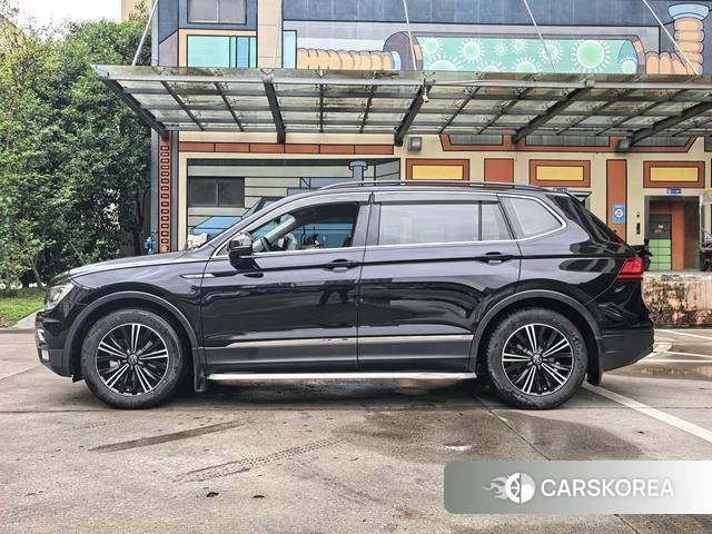 Volkswagen Tiguan L id 4273807 из Китая 19