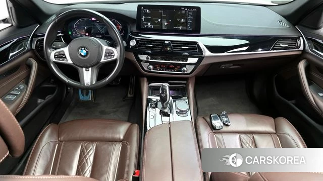 BMW 5 Series (G30) id 4362032 из Кореи 32