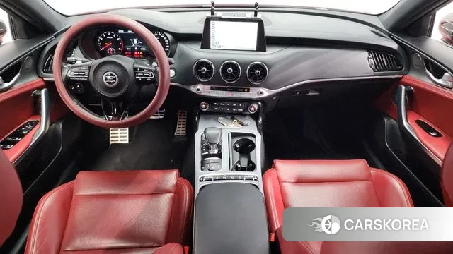 Kia Stinger id 3598639 из Кореи 17