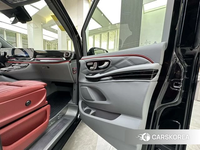 Mercedes-Benz V-class id 4277927 из Китая 21