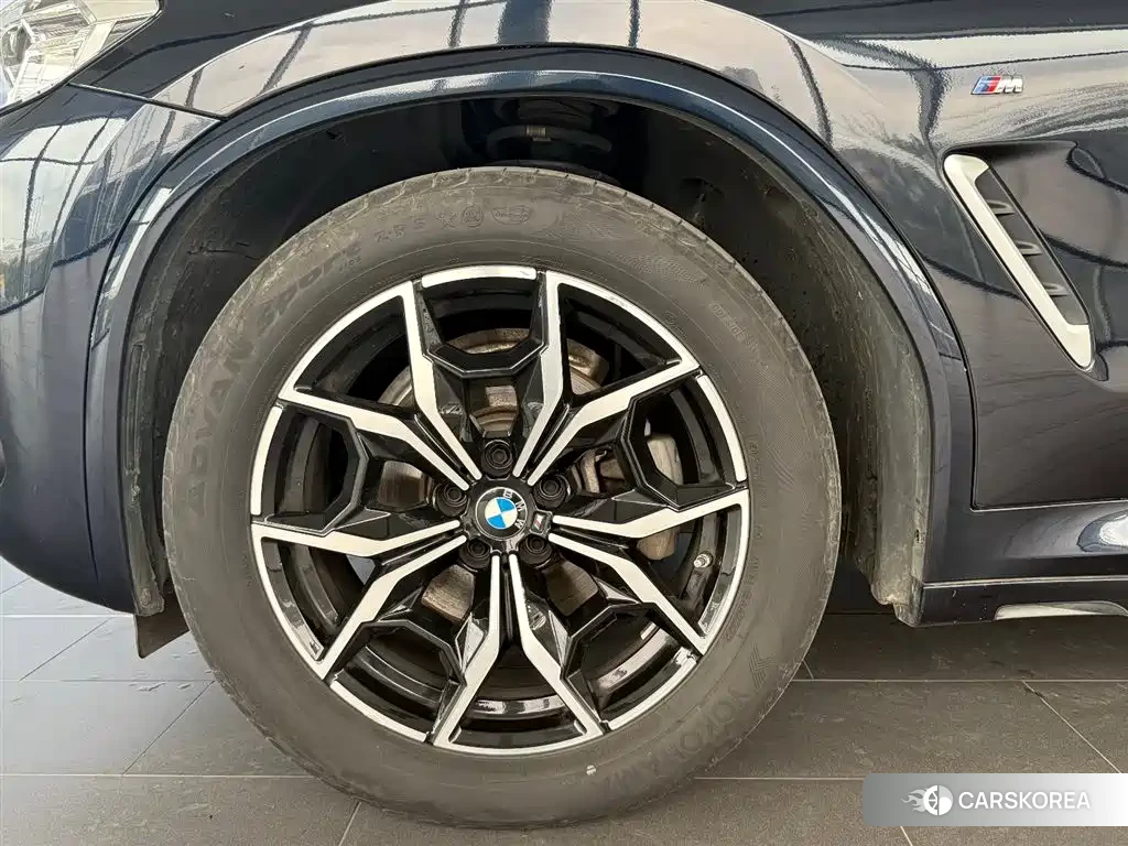 BMW X3 id 4578187 из Китая 27