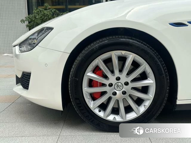 Maserati Ghibli id 4227895 из Китая 26