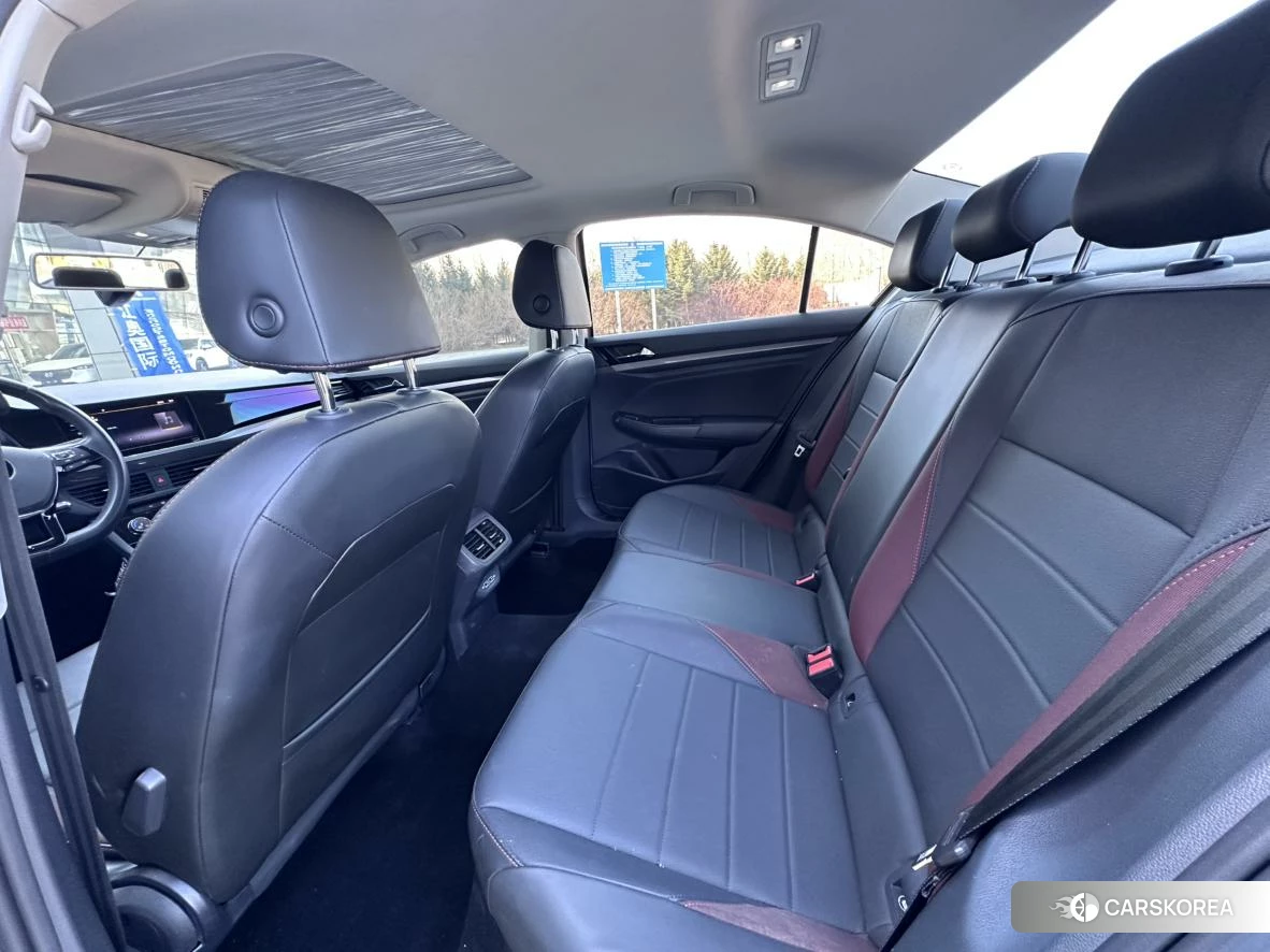 Volkswagen Bora id 4473519 из Китая 17