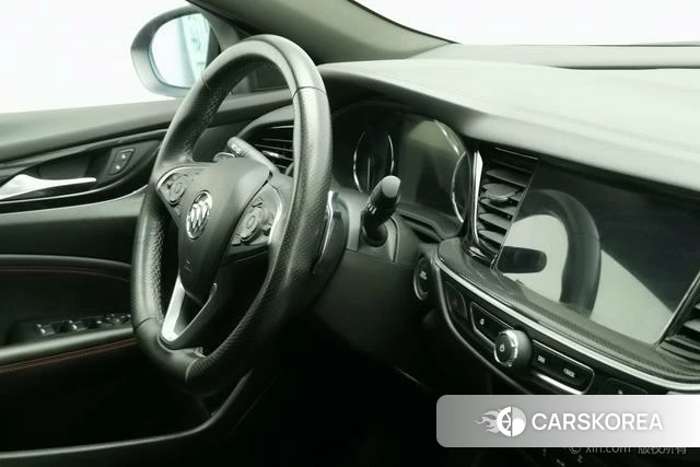 Buick Regal id 4210334 из Китая 21