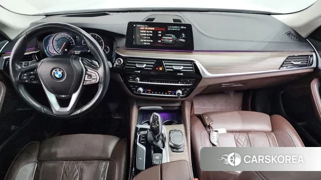 BMW 5 Series (G30) id 3363153 из Кореи 17