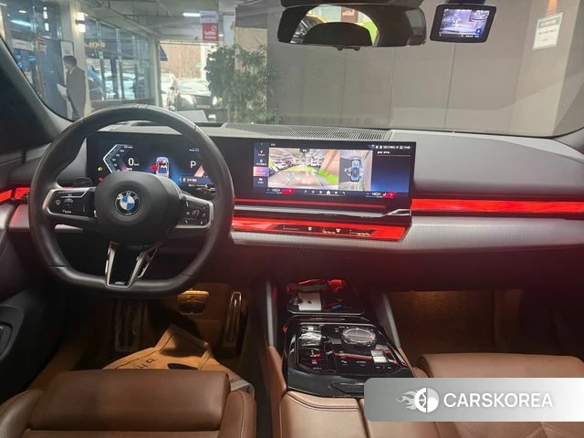 BMW 5 Series (G60) id 3805571 из Кореи 17