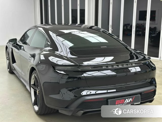 Porsche Taycan id 4593231 из Кореи 8
