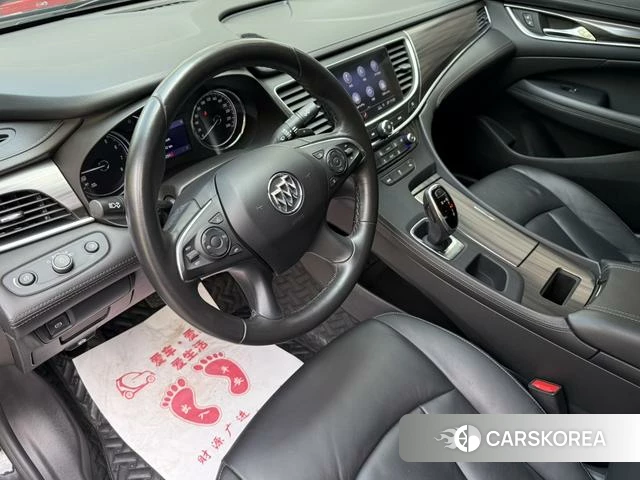 Buick Lacrosse id 4238146 из Китая 21