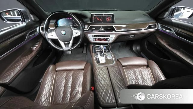 BMW 7 Series (G11) id 4490509 из Кореи 17