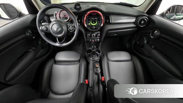 Mini Cooper D id 3894052 из Кореи 17