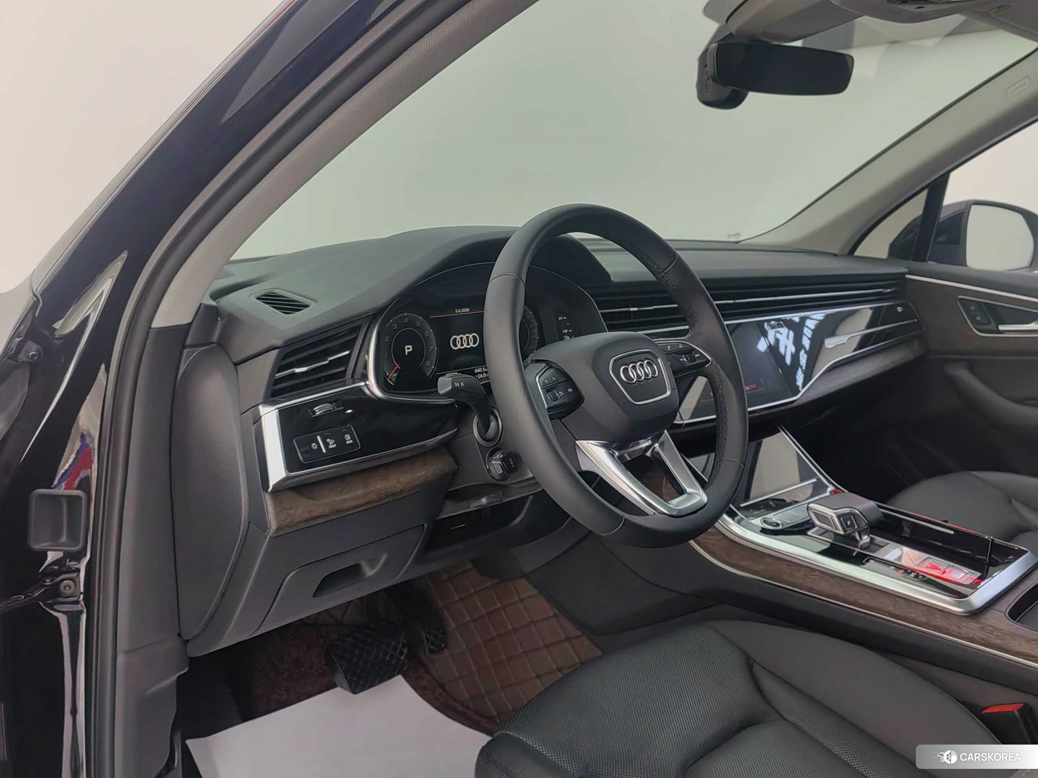 Audi Q7 id 4413575 из Китая 13
