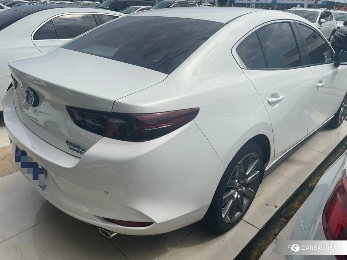 Mazda 3 id 4513795 из Китая 10