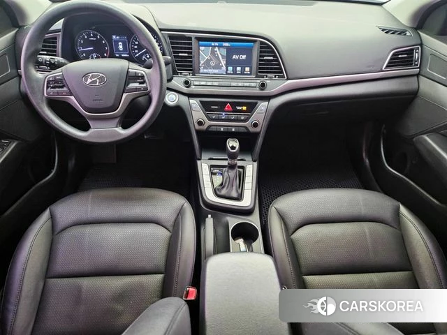 Hyundai Avante AD id 3801811 из Кореи 17