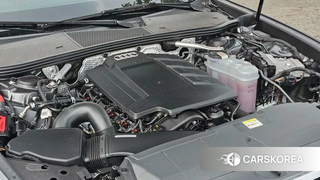 Audi A6L id 4217403 из Китая 17