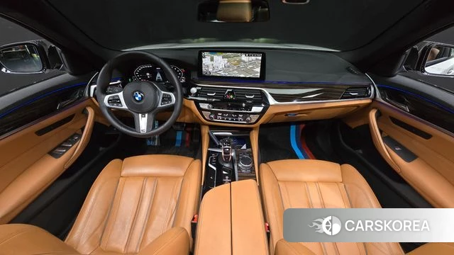 BMW 5 Series (G30) id 4666961 из Кореи 17