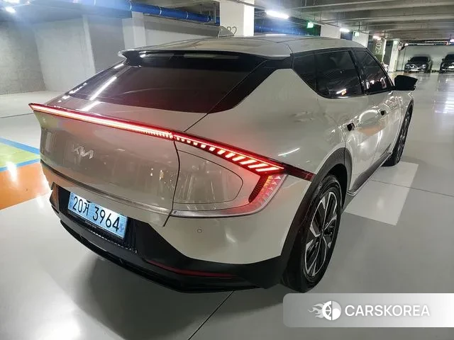 Kia EV6 id 3370940 из Кореи 17