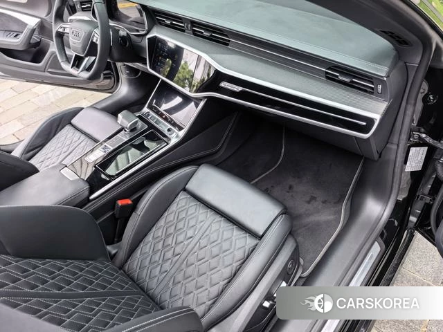 Audi A7 id 4359495 из Китая 47