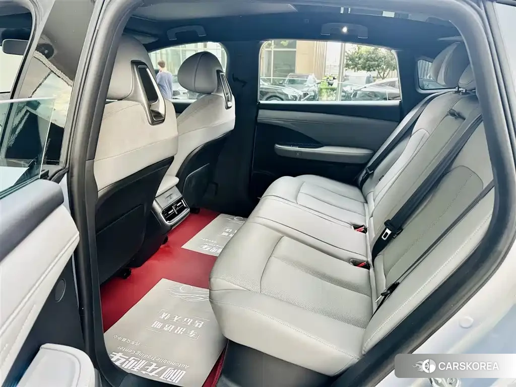 Nissan N7 id 4538716 из Китая 17
