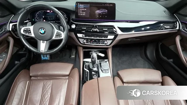 BMW 5 Series (G30) id 3655429 из Кореи 17