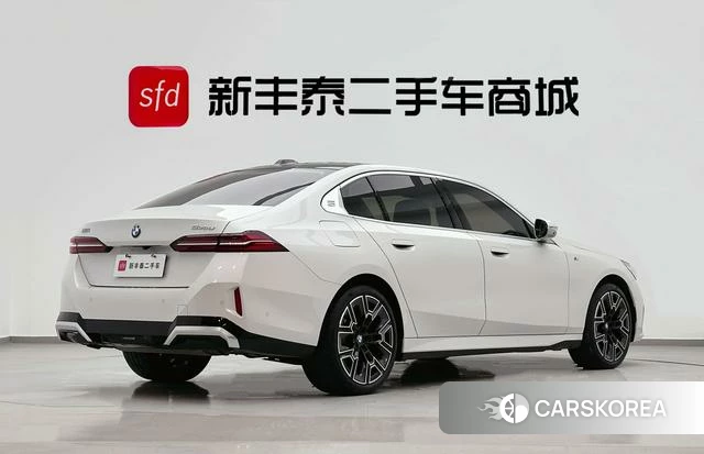 BMW 5 series id 3890118 из Китая 30