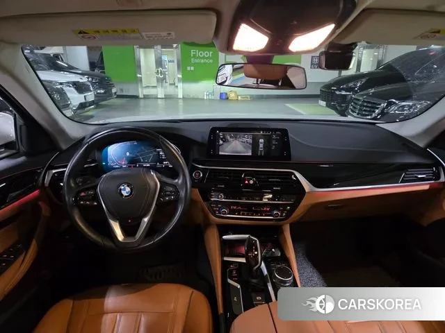 BMW 5 Series (G30) id 3598598 из Кореи 12