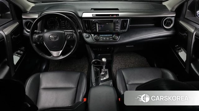 Toyota RAV4 id 4557828 из Кореи 17
