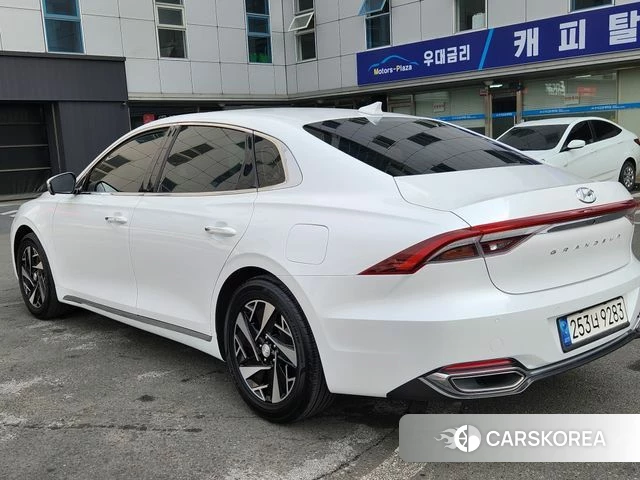 Hyundai The New Grandeur IG Hybrid id 4303876 из Кореи 17