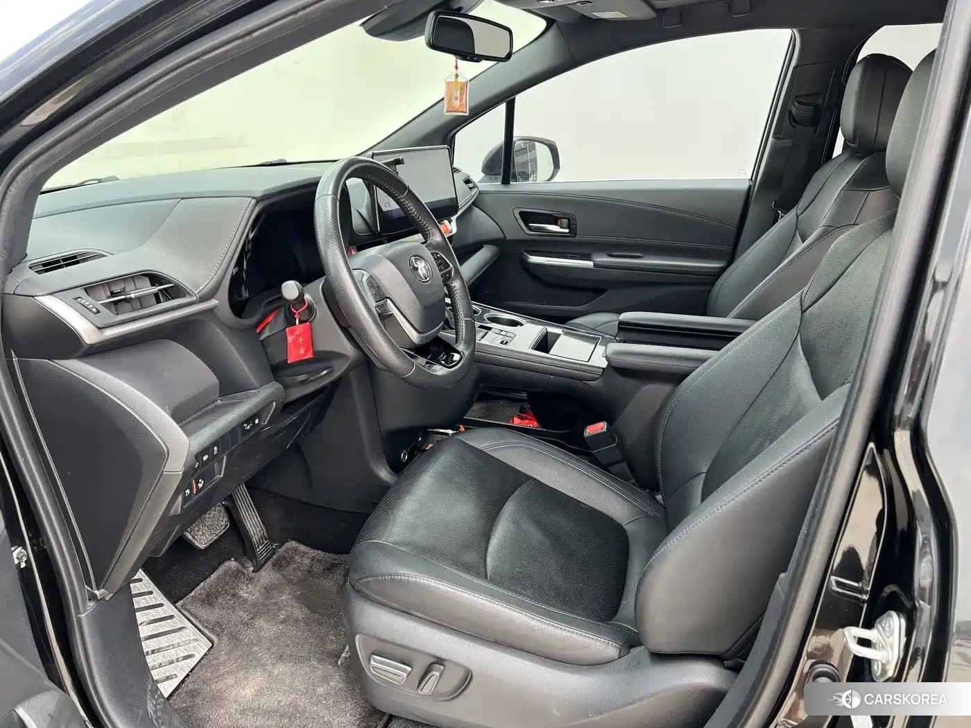 Toyota Sienna id 4629485 из Китая 13