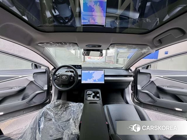 Toyota bZ5 id 3920611 из Китая 13