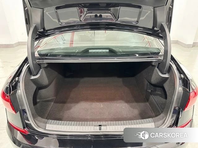 Volkswagen Passat id 4307541 из Китая 17