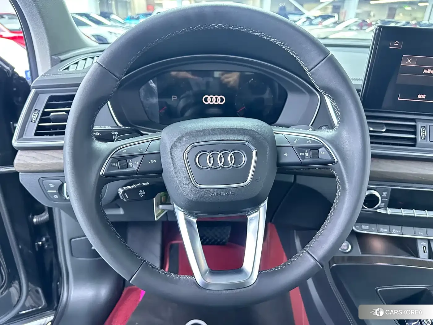 Audi Q5L id 4629100 из Китая 17